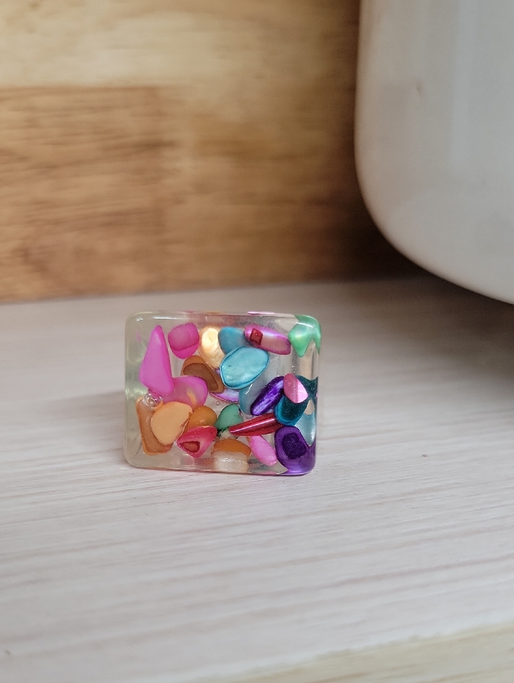 Colorful Resin Seashell Pebble Gem Ring - Multicolor - Picture 3 of 7